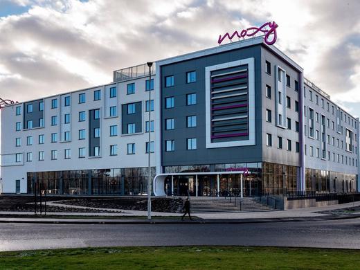 Moxy Edinburgh Airport