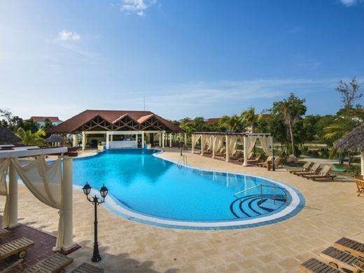 Playa Pesquero Premium Service