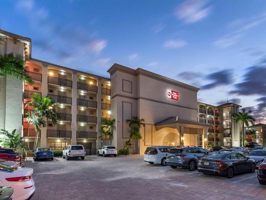 Best Western Plus Beach Resort