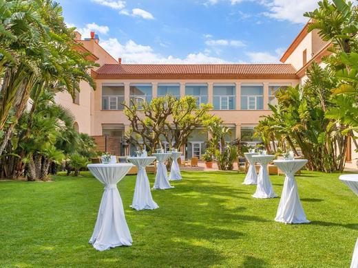 Le Meridien Ra Beach Hotel & Spa