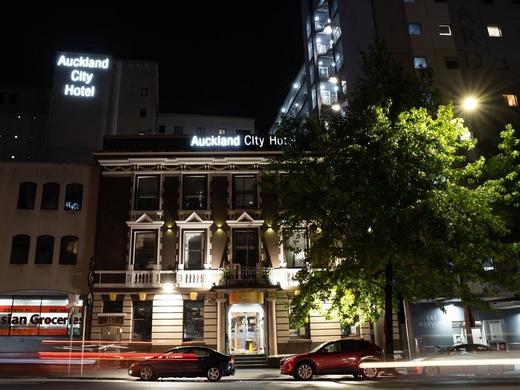Auckland City Hotel