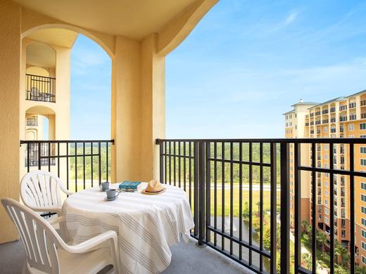 Lake Buena Vista Resort Village & Spa