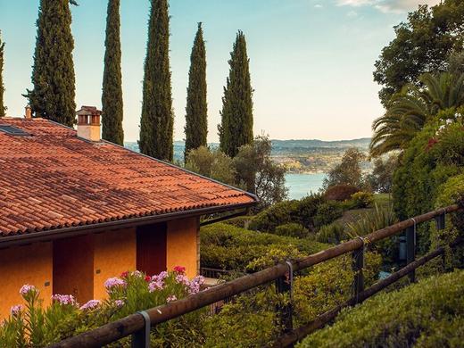 Residence Borgo degli Ulivi