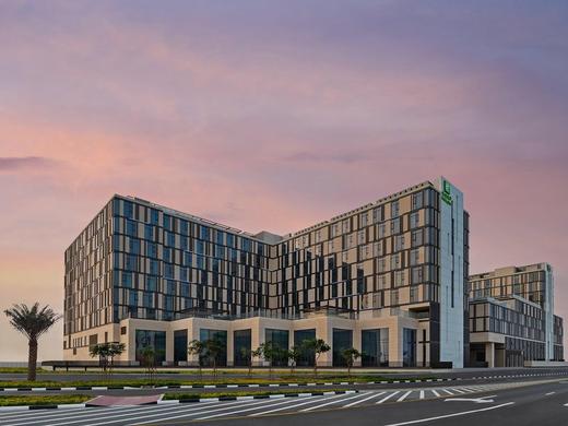 Staybridge Stes Al-Maktoum Airport