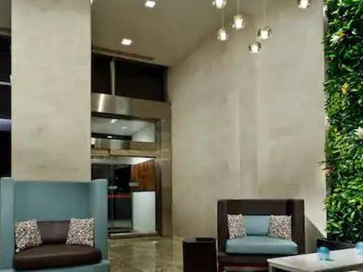 Distrikt Hotel New York City, Tapestry Collection by Hilton