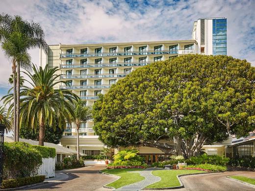 Fairmont Miramar Hotel & Bungalows