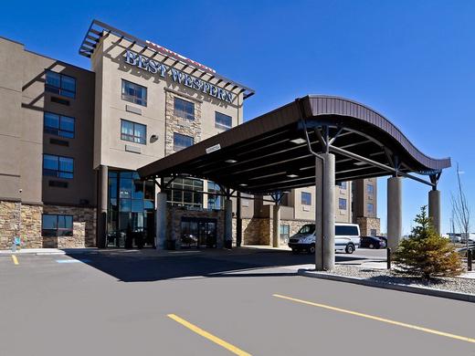 Best Western Premier Freeport Inn Calgary Airport