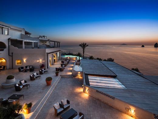 Therasia Resort Sea & SPA