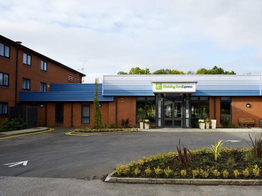 Holiday Inn Express Preston - South