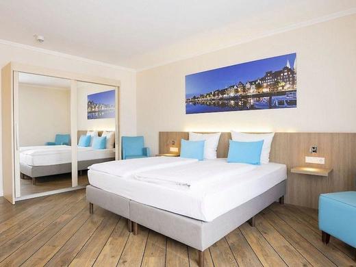 Hotel Vier Jahreszeiten Lübeck