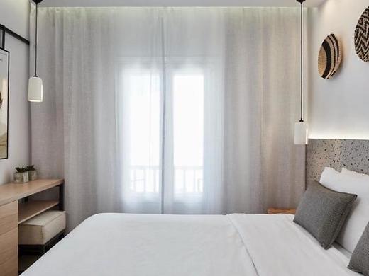 Mykonos Kosmoplaz Beach Resort Hotel