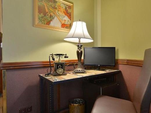 Hastal Prague Old Town