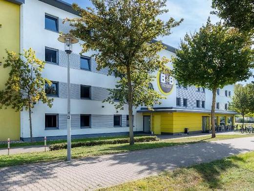 B&B HOTEL Mannheim-Neuostheim