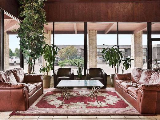 Baymont by Wyndham Medicine Hat