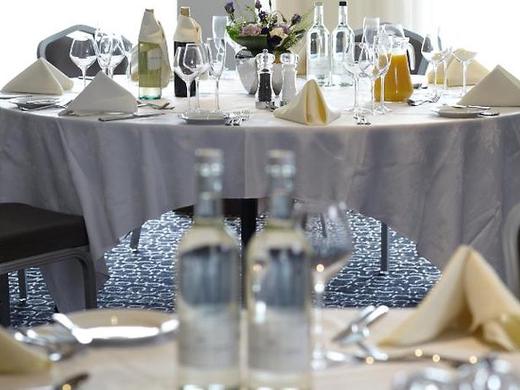 Park Grand London Heathrow