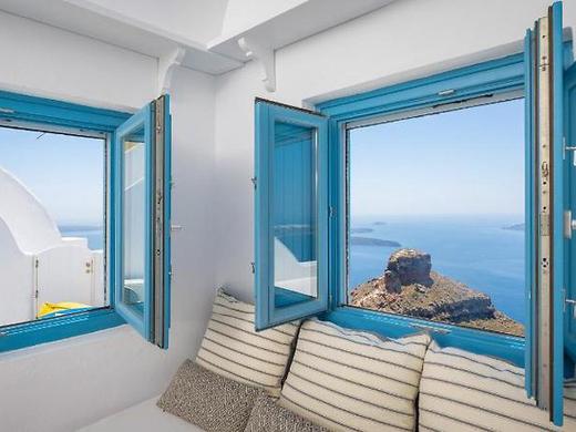 Sophia Luxury Suites