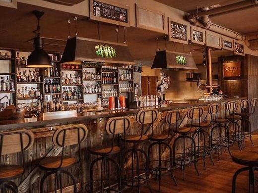 Lighthouse Hotel & Spa