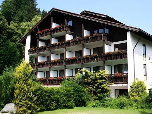 Tyrol Hotel