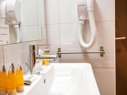 SOWELL HÔTELS le Parc & SPA