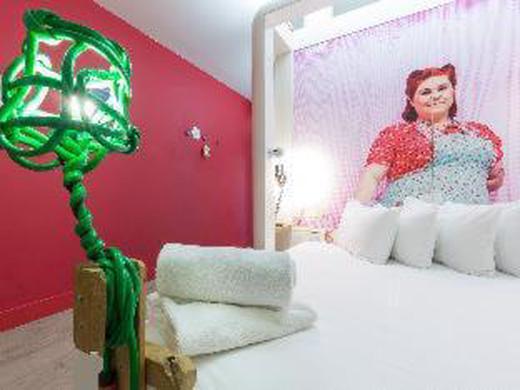 The Corner Hotel, London City