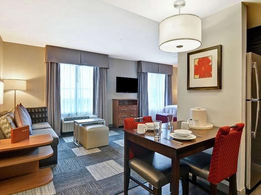 Homewood Suites by Hilton TechRidge Parmer @ I-35