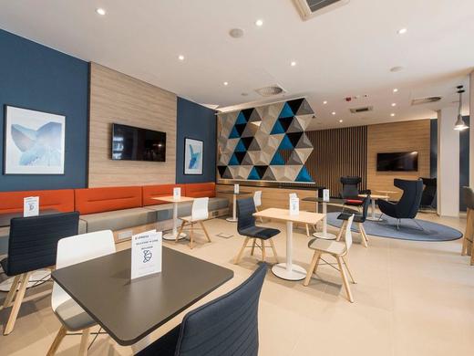 HOLIDAY INN EXPRESS Warsaw - Mokotow