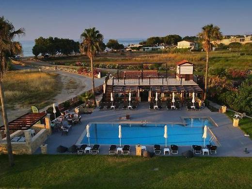 Odos Oneiron Tavronitis Bay