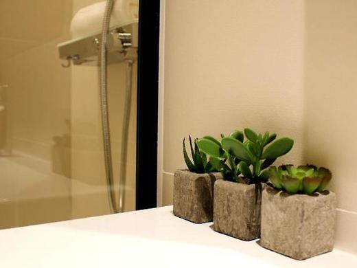 Arena Zone Hotel & Café