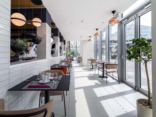 Hotel Lille Euralille, a Hilton Affiliate Hotel