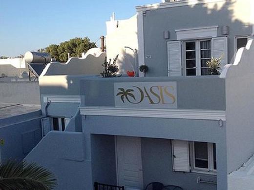 Oasis Hotel