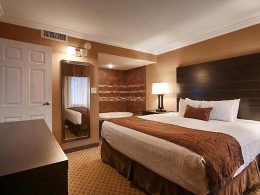 Best Western InnSuites Yuma Mall Hotel & Suites