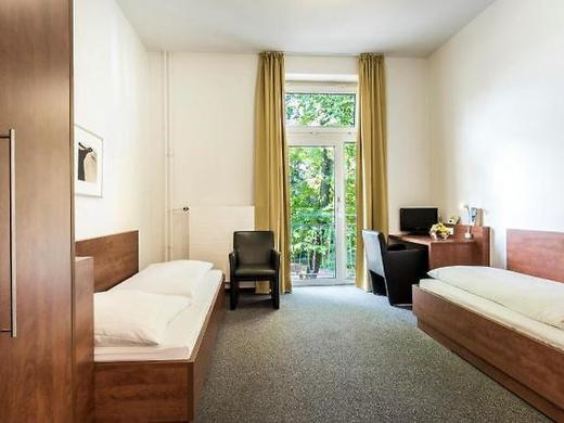 CJD (Int. Jugendforum Bonn)