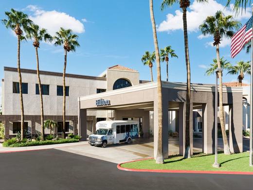 Hilton Phoenix Airport