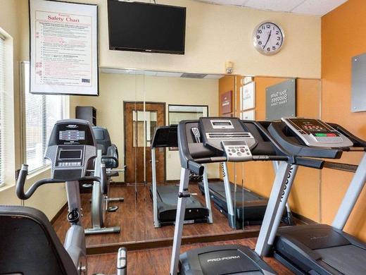 Comfort Suites Bush Intercontinental Airport