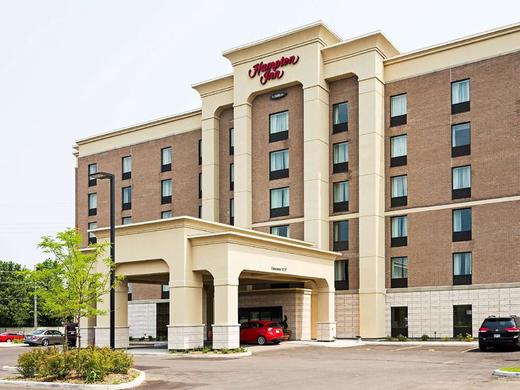Hampton Inn by Hilton Ottawa Airport