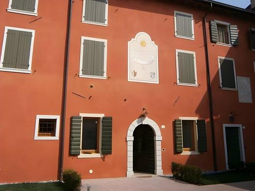 Residence Borgo Mondragon