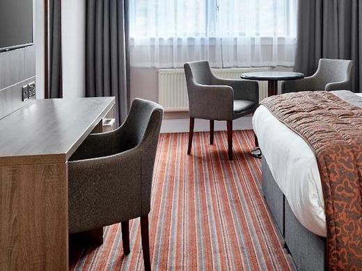 Leonardo Edinburgh Murrayfield