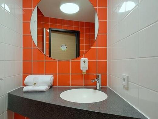 B&B HOTEL Wiesbaden-Hbf