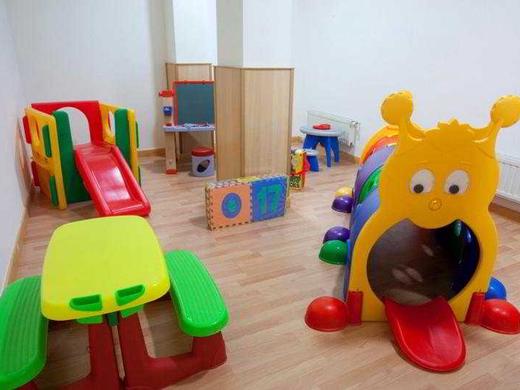 La Familia Gallo Rojo