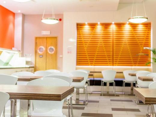 Royal Park Boutique Hotel