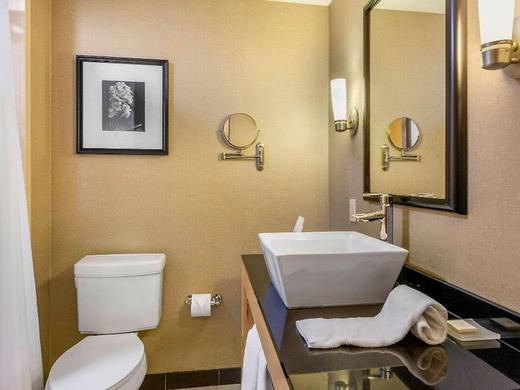 Cambria Hotel Ft. Lauderdale, Airport South & Cruise Port
