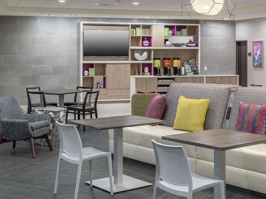 Home2 Suites by Hilton Orlando Airport