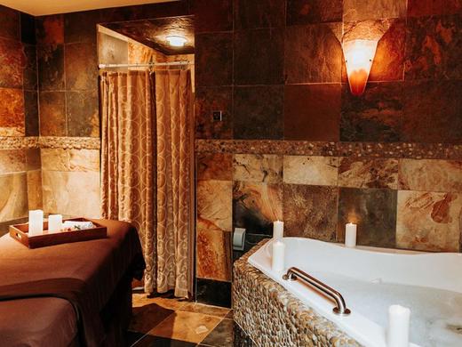 The Chrysalis Inn & Spa Bellingham, Curio Collection by Hilton