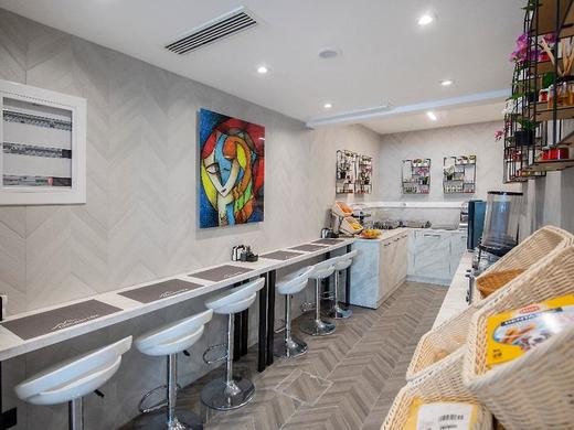 Central Boutique Hotel by Naoussa Hills