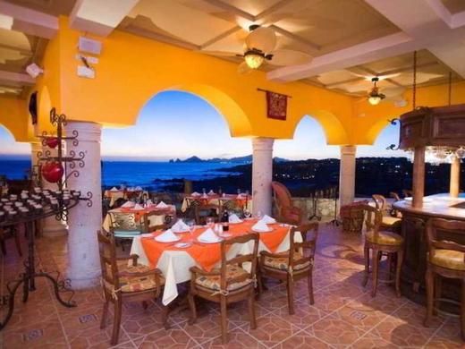 Hacienda Encantada Resort & Residences