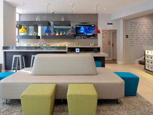 Heeton Concept Hotel - Kensington London