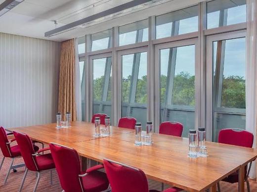 Hilton Garden Inn Frankfurt Airport