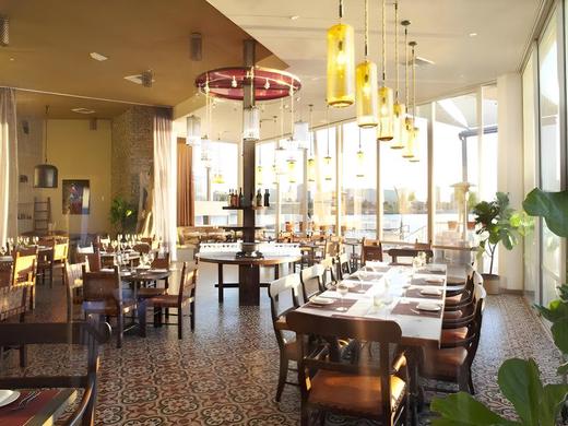 Maya - a DoubleTree by Hilton Hotel