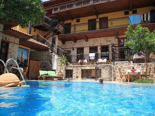 La Paloma Hotel