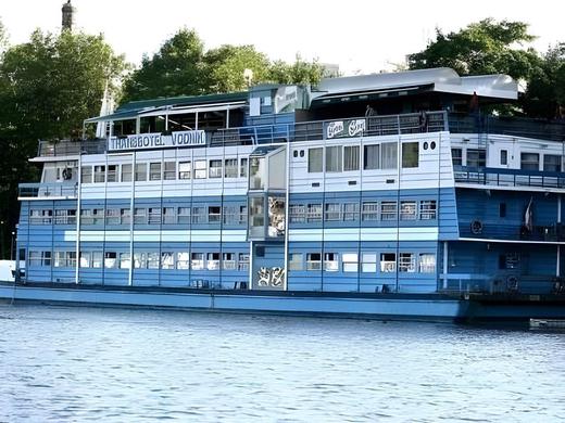 Vodnik Botel